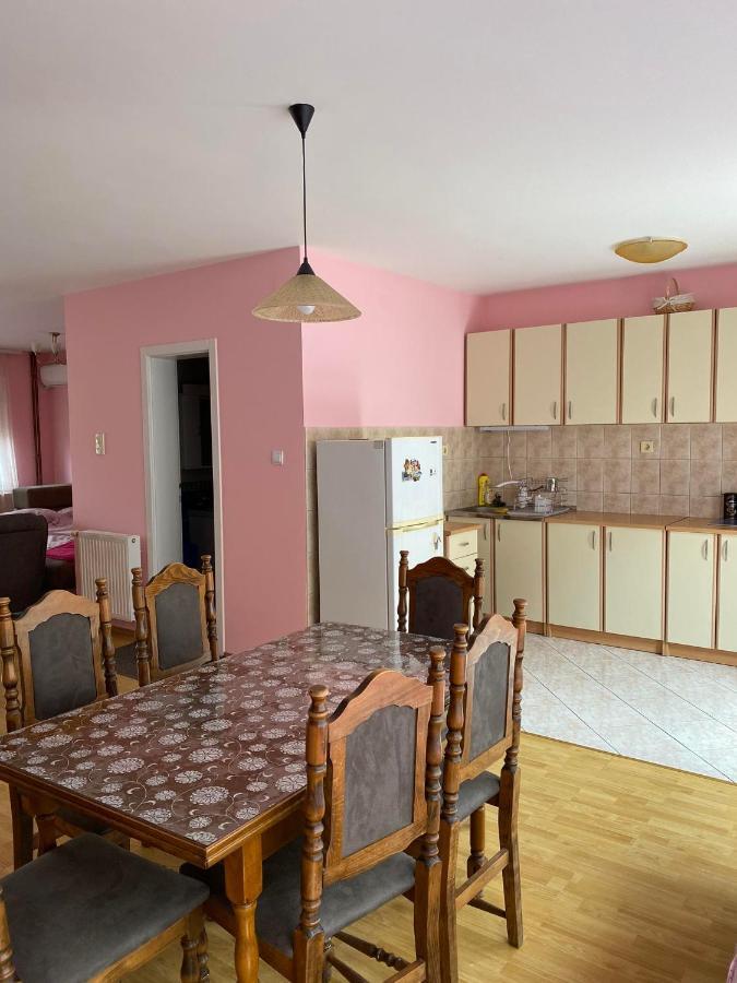 Guest House Trajkovic Jagodina Εξωτερικό φωτογραφία