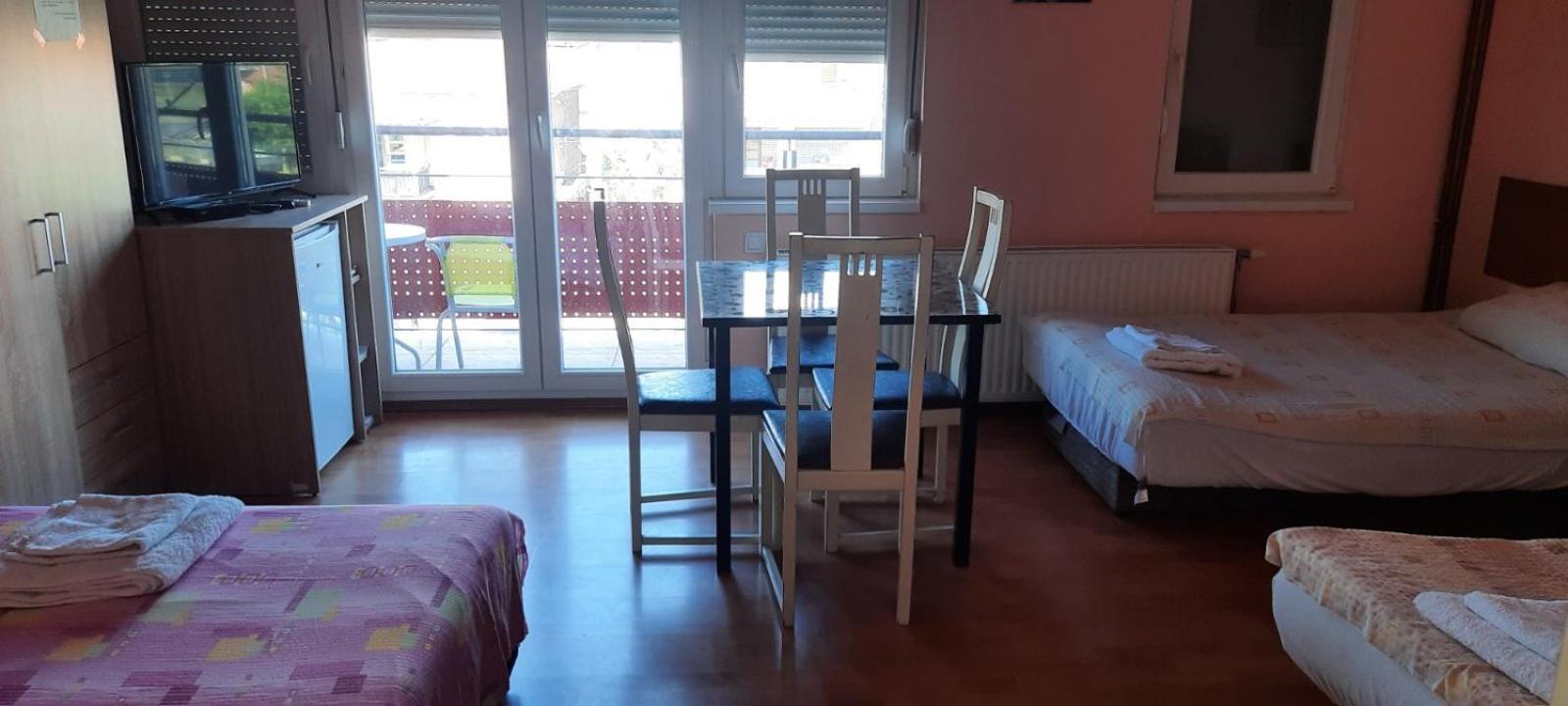 Guest House Trajkovic Jagodina Εξωτερικό φωτογραφία